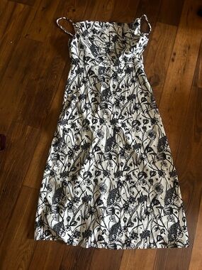 Black & White Floral Midi Dress - Sleeveless Summer Style